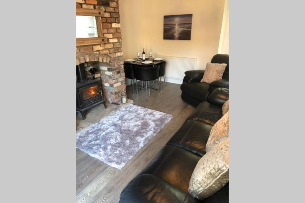 Dove Nest Cottage Blackpool Lytham St Annes Extérieur photo
